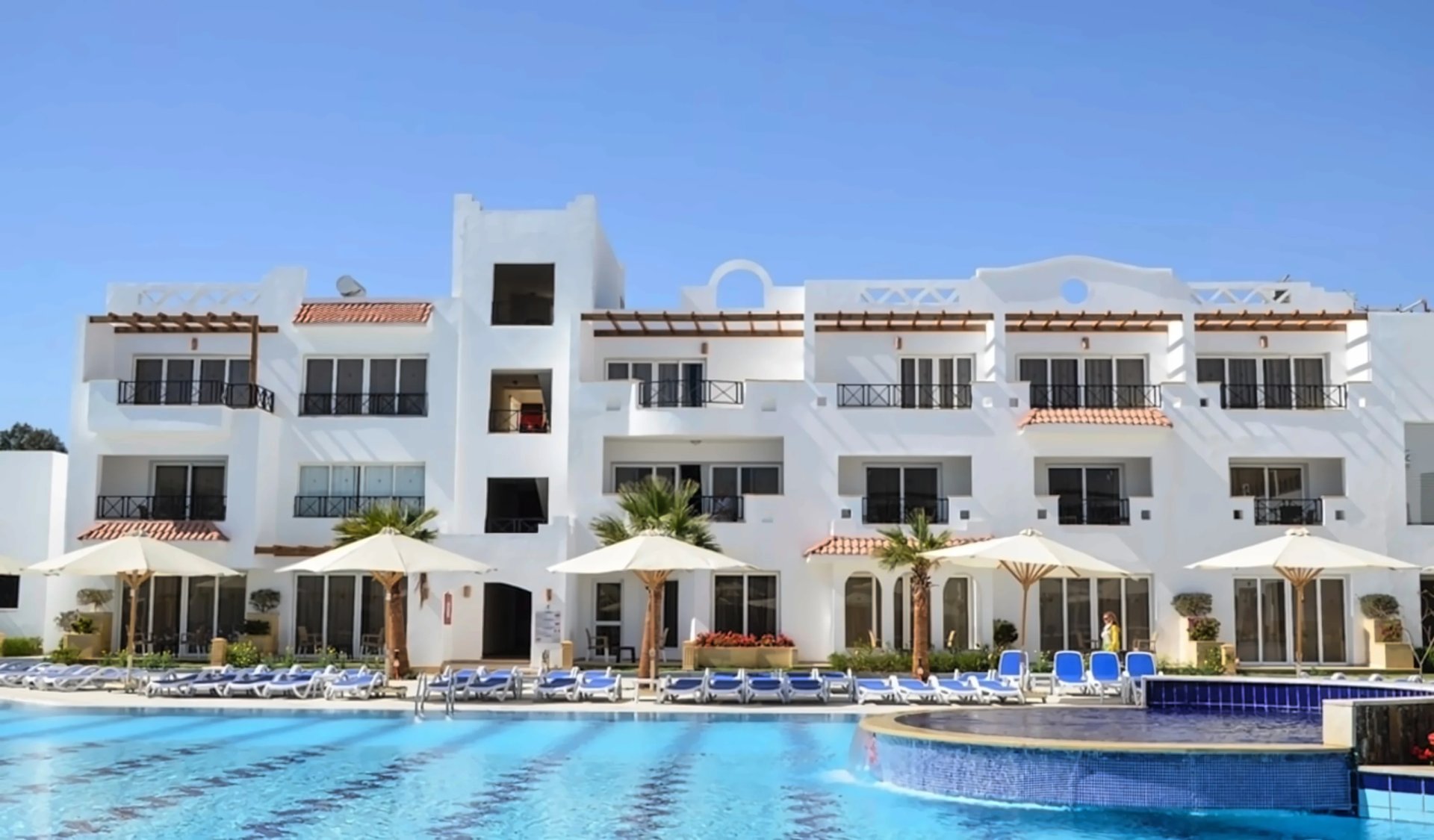 hotel_img