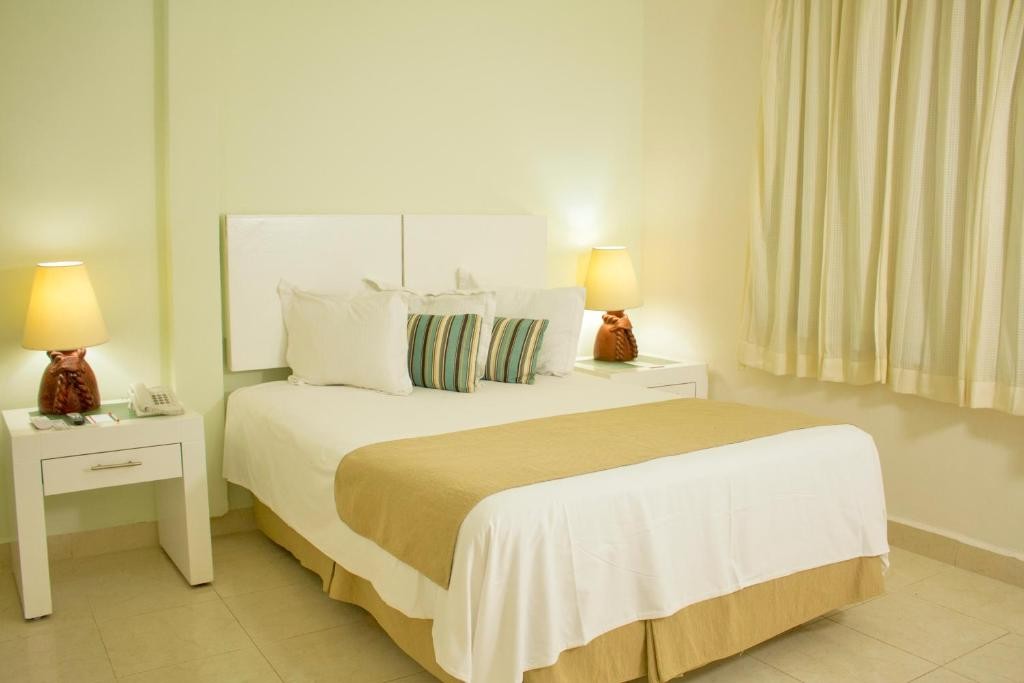 hotel_img