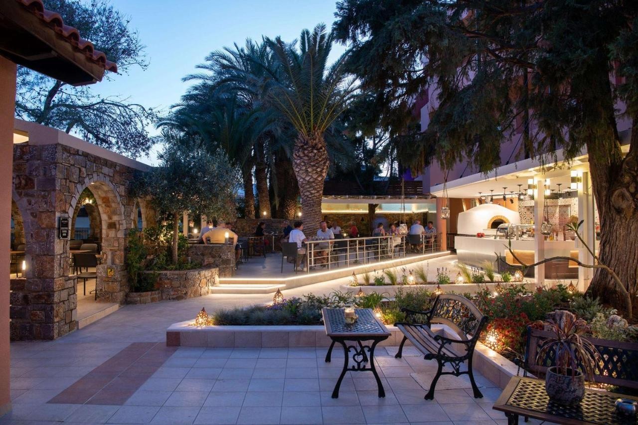 hotel_img