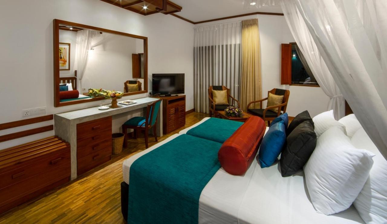 hotel_img