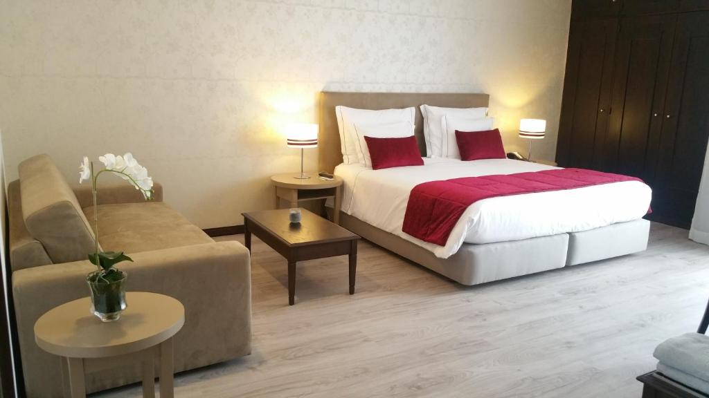 hotel_img