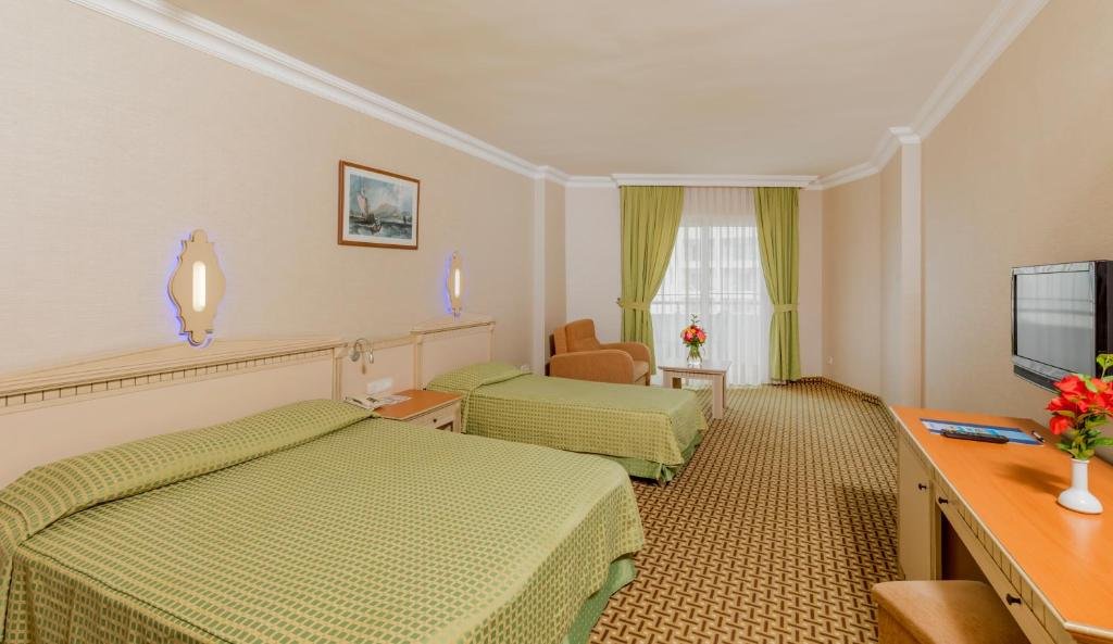 hotel_img