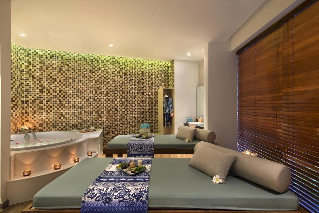 hotel_img