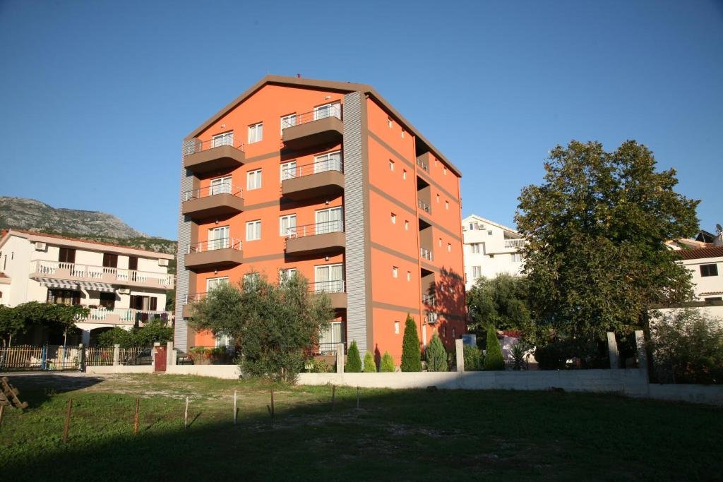 hotel_img