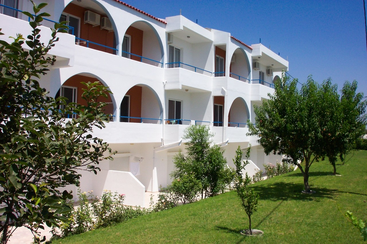 hotel_img