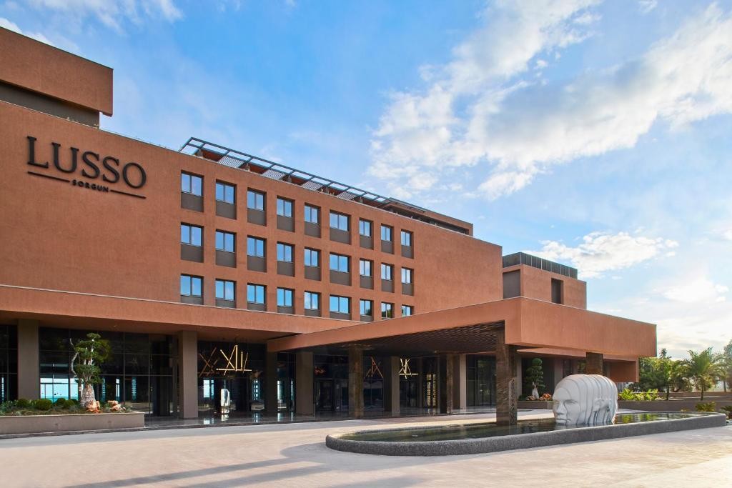 hotel_img