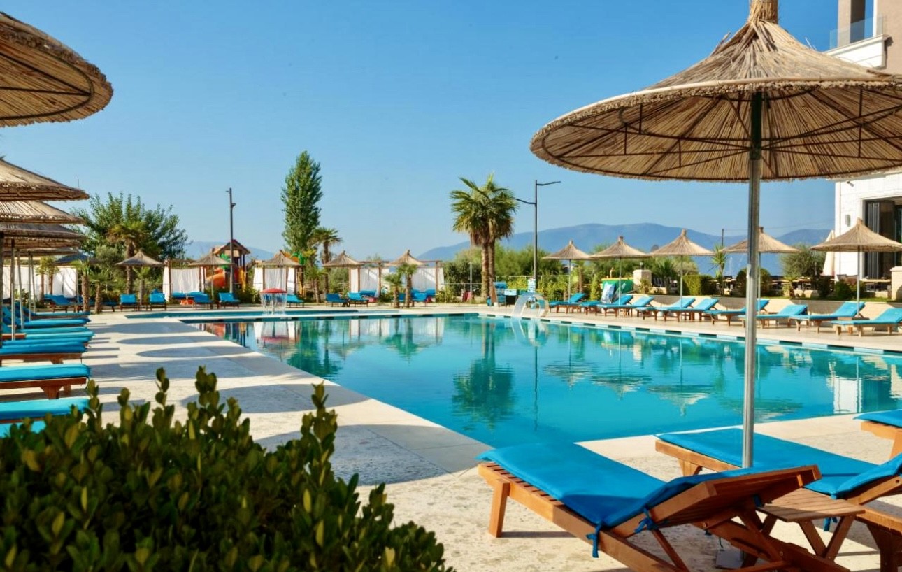 hotel_img