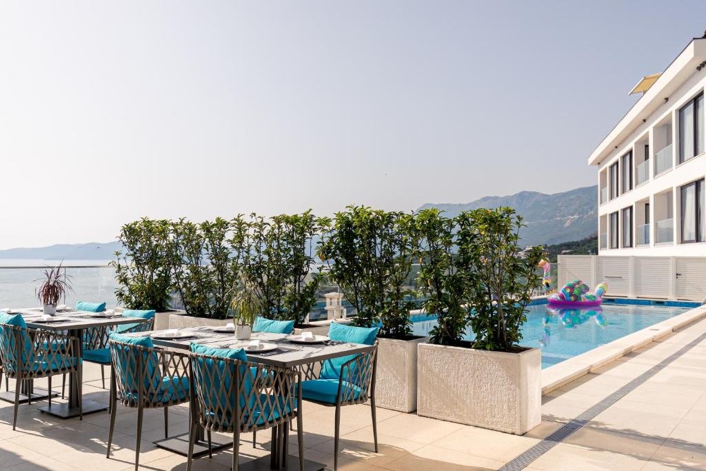 hotel_img