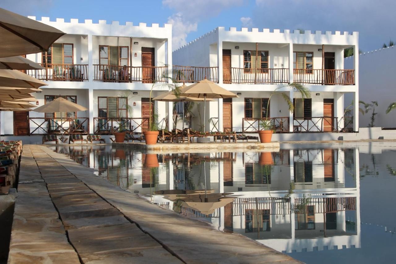 hotel_img