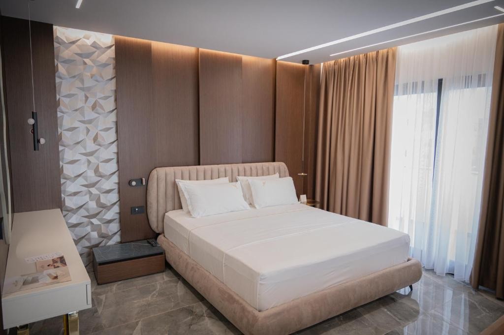 hotel_img