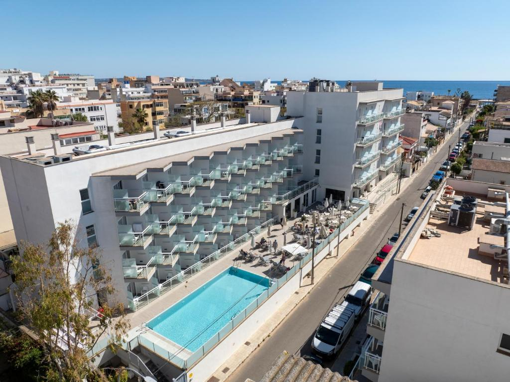 hotel_img