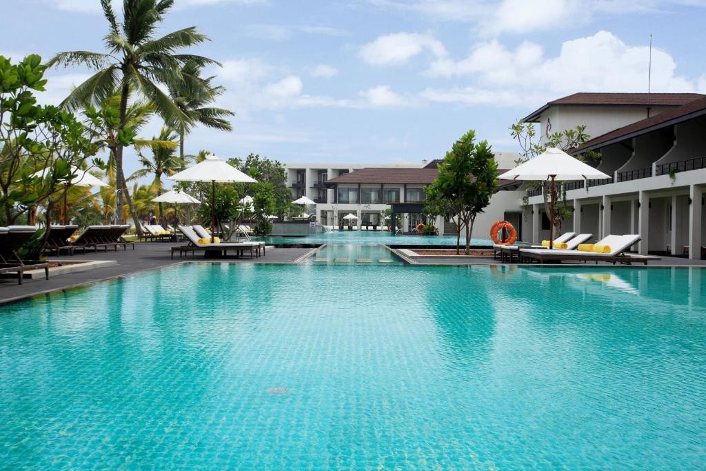 hotel_img