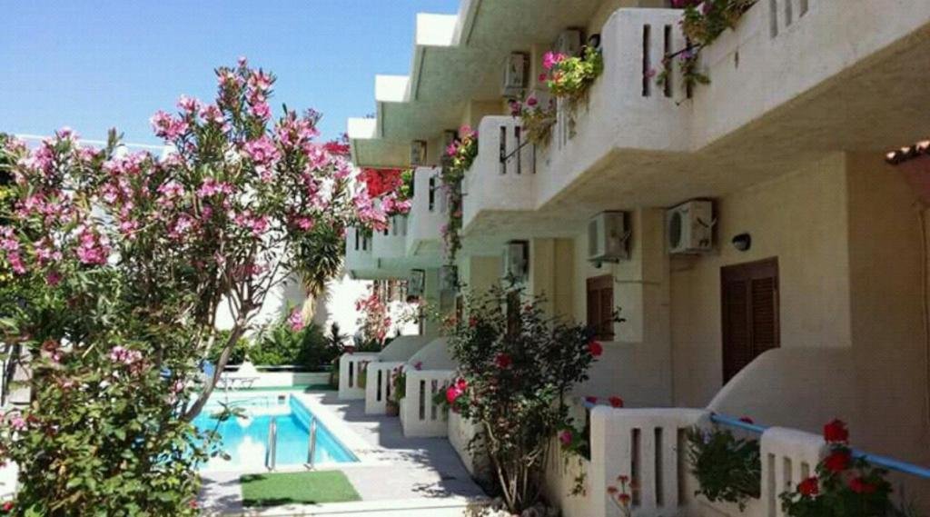 hotel_img