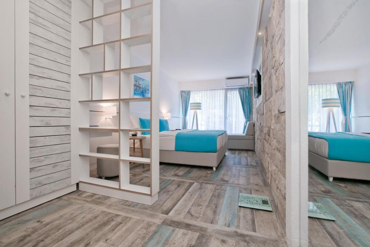 hotel_img