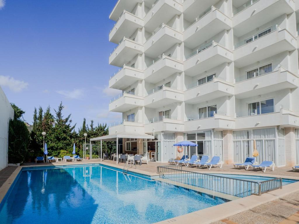 hotel_img