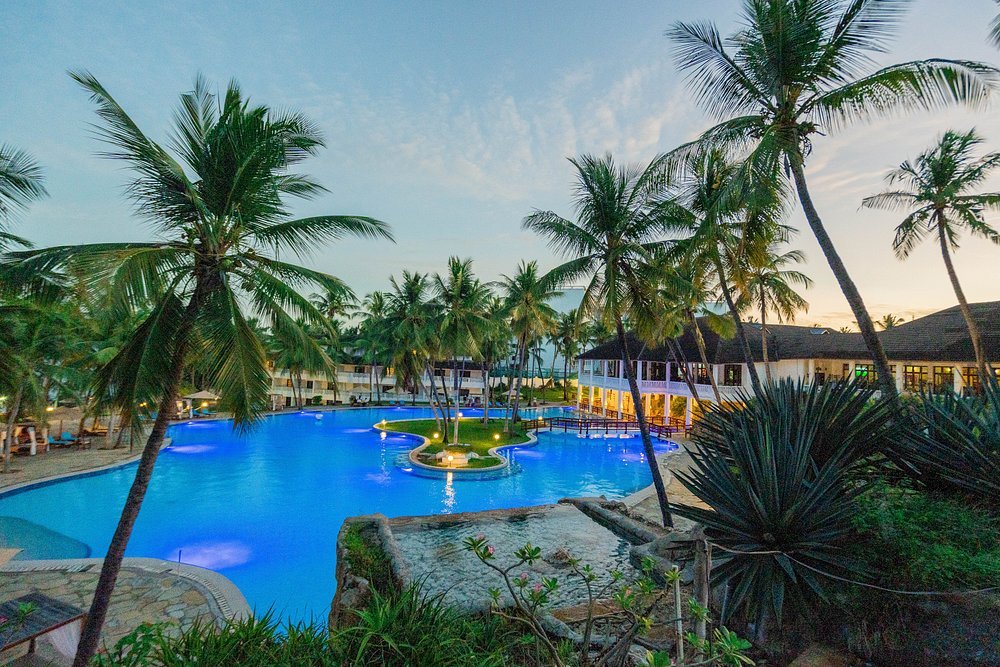 hotel_img