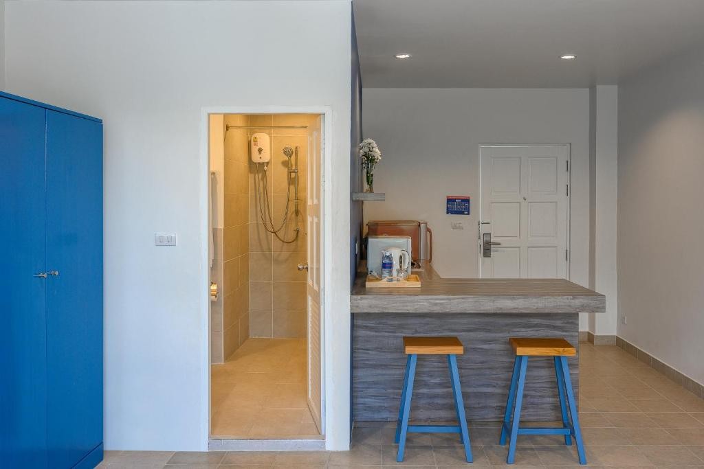 hotel_img