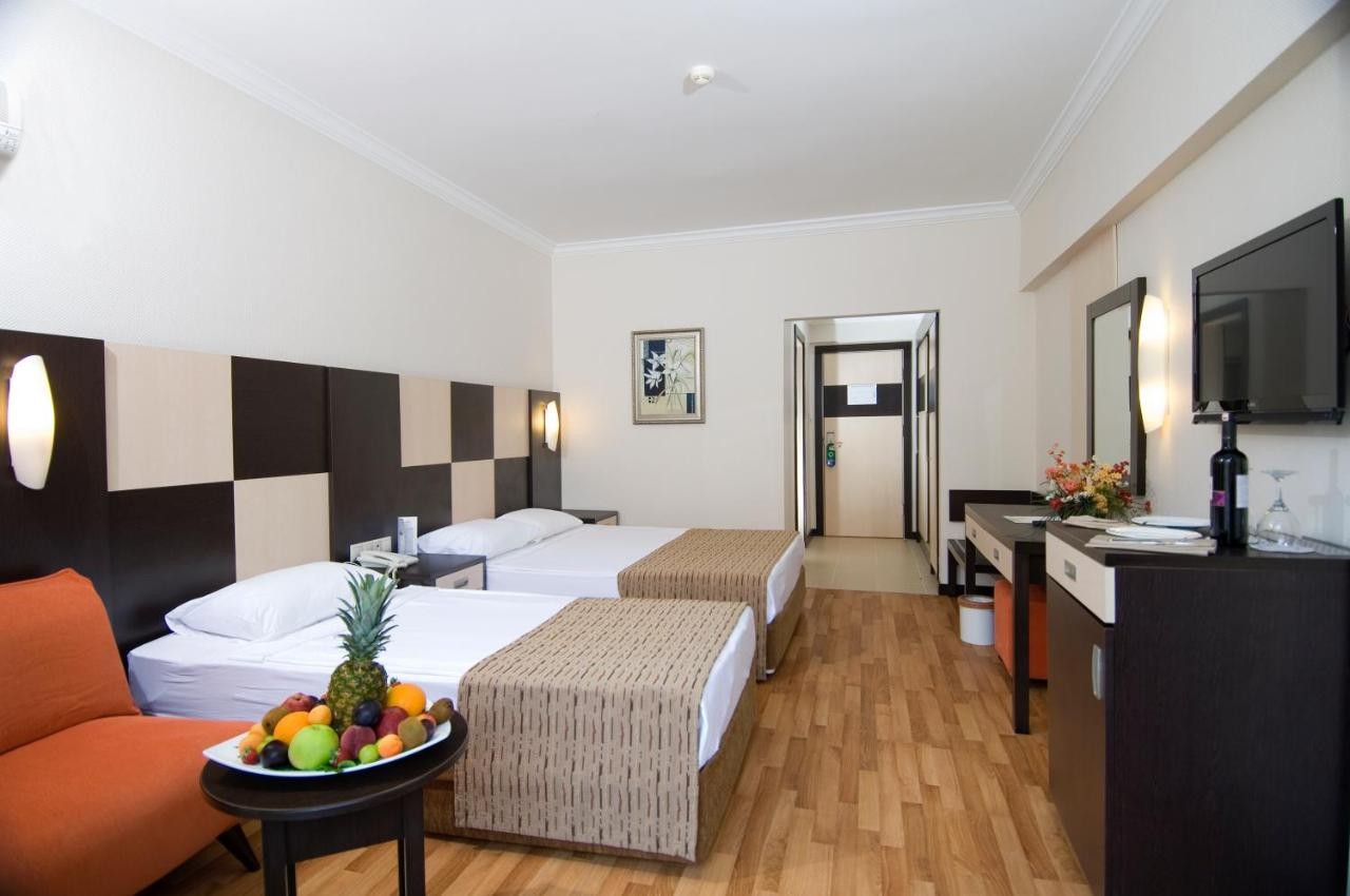 hotel_img