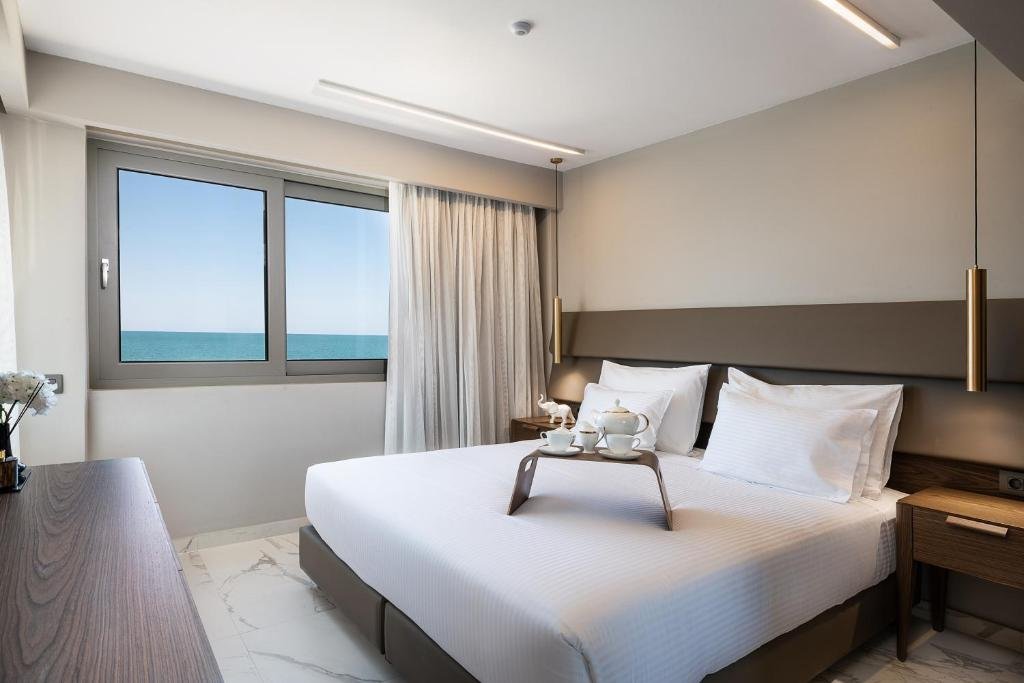 hotel_img