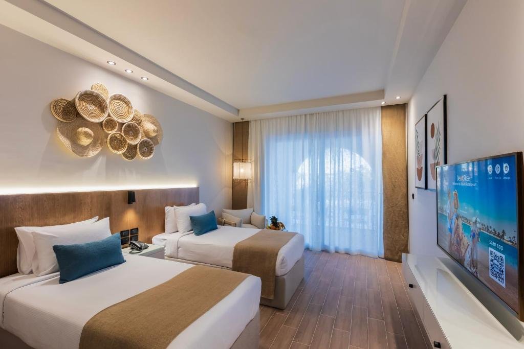 hotel_img
