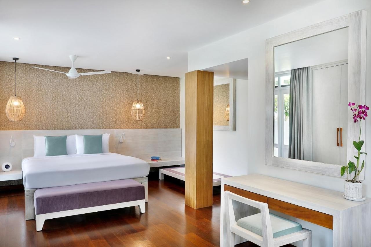 hotel_img