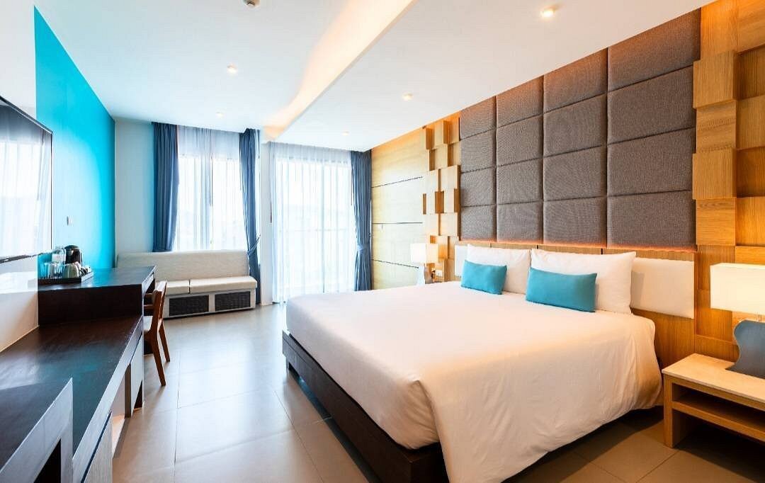 hotel_img