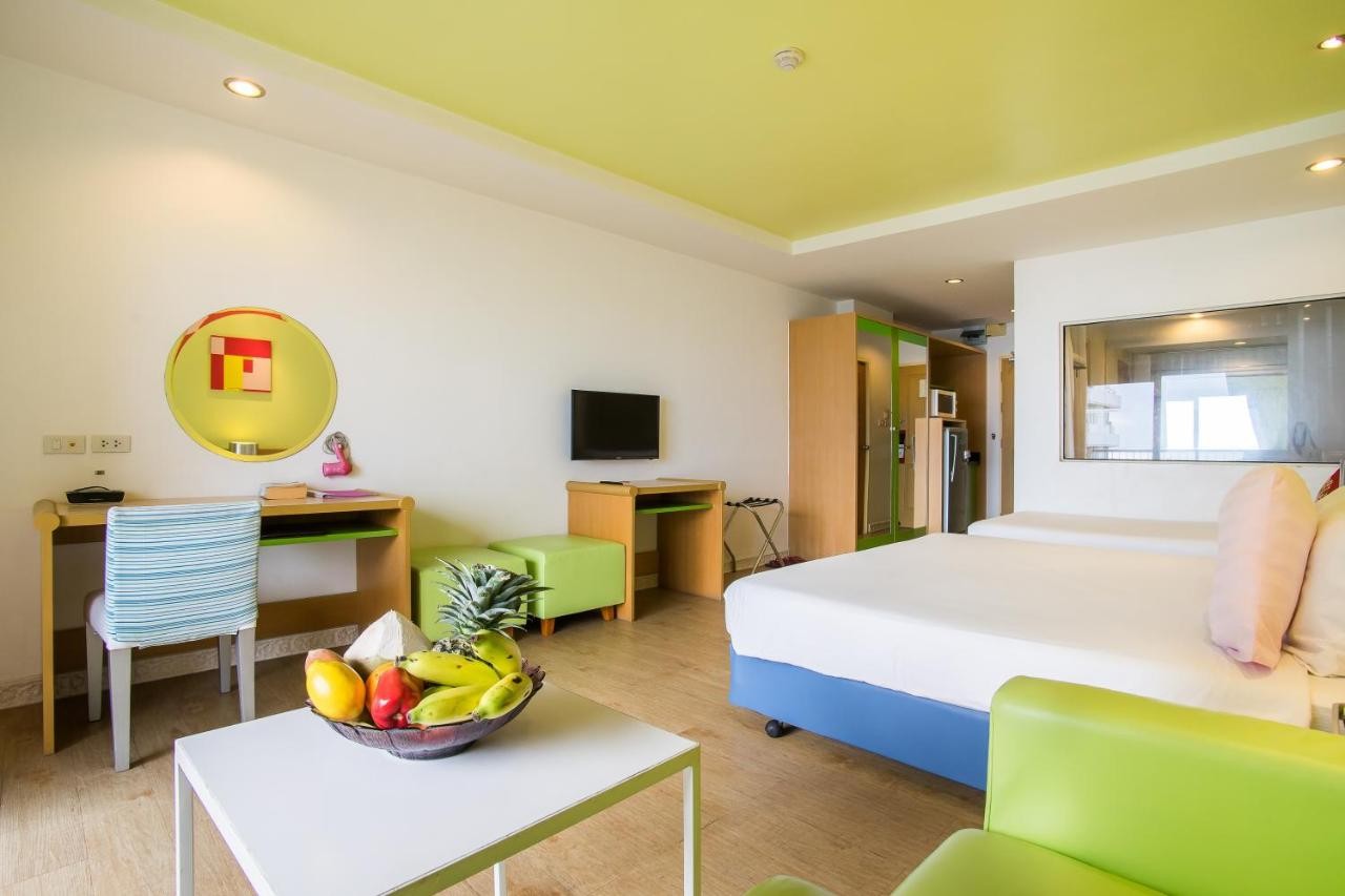 hotel_img