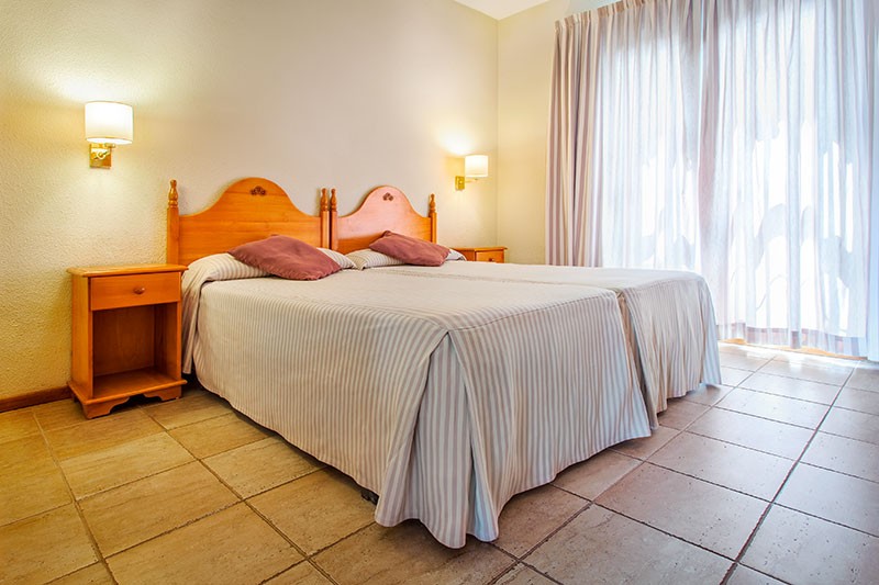 hotel_img