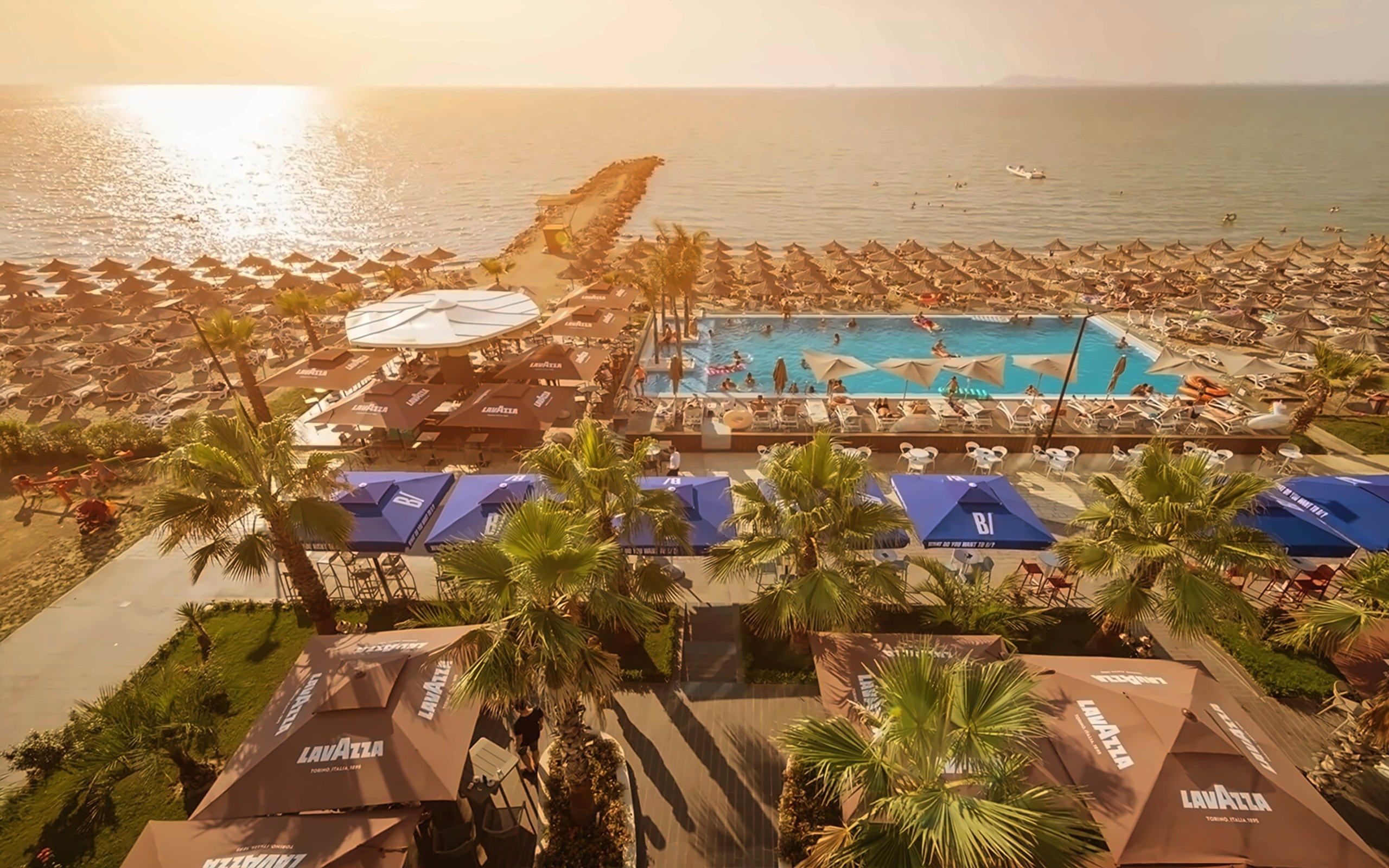 hotel_img