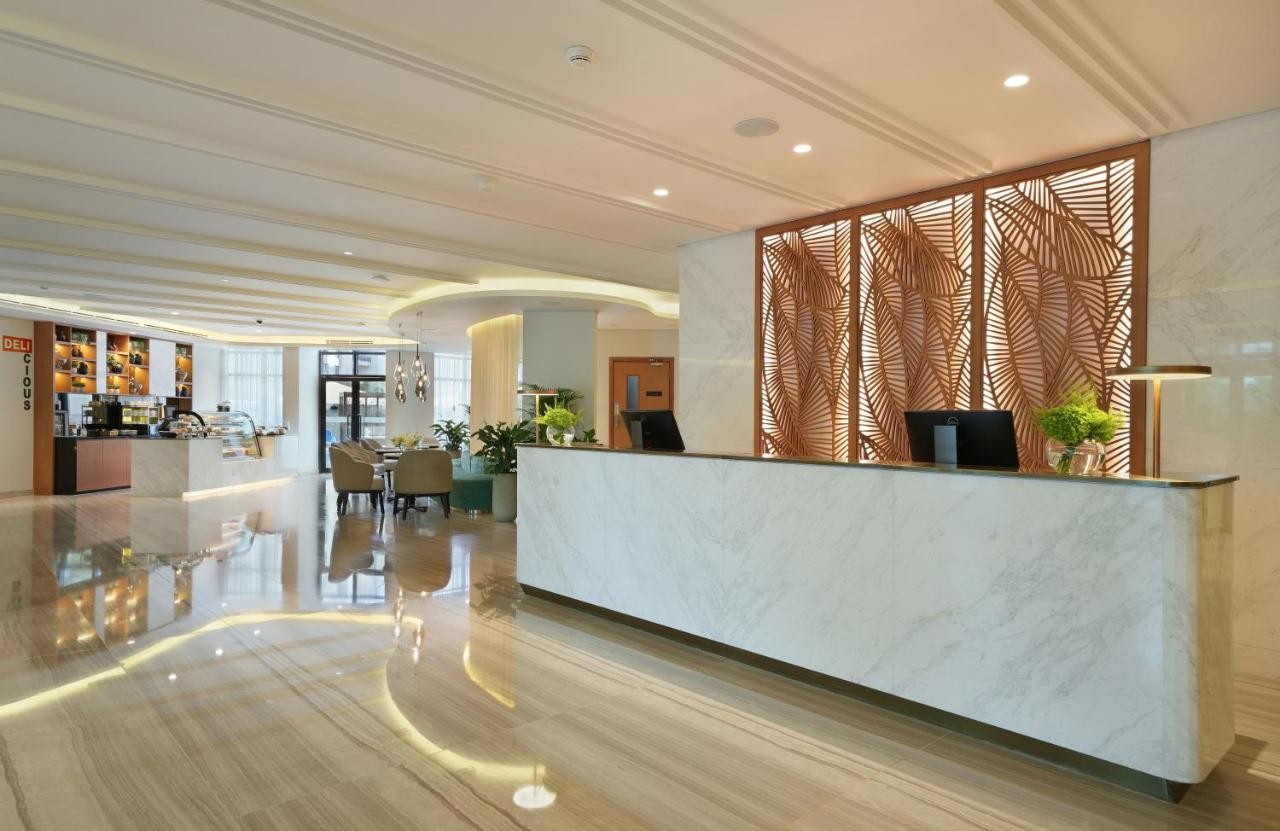 hotel_img