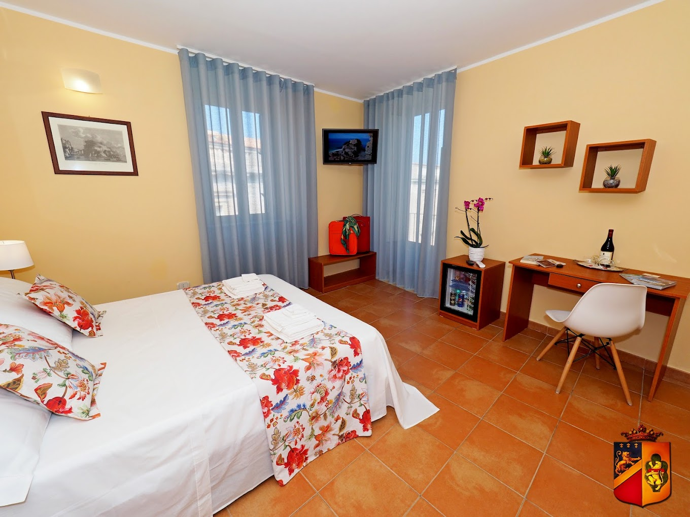 hotel_img