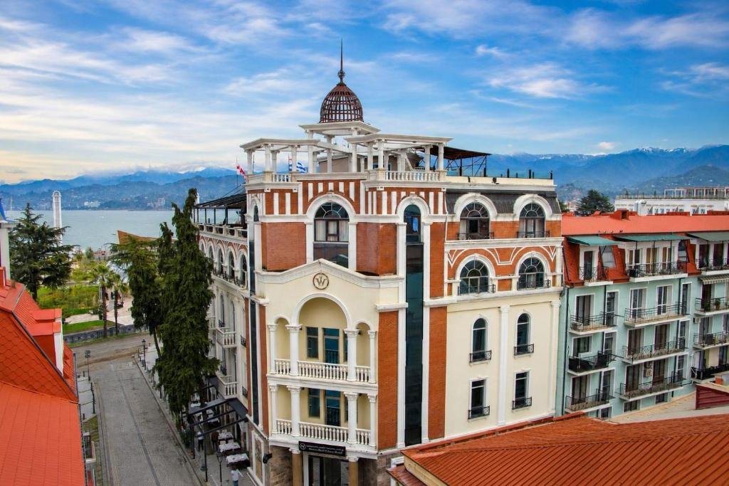 hotel_img