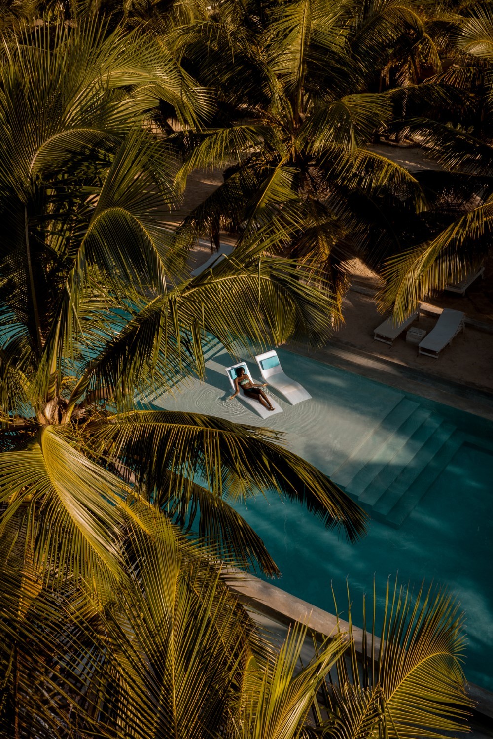 hotel_img