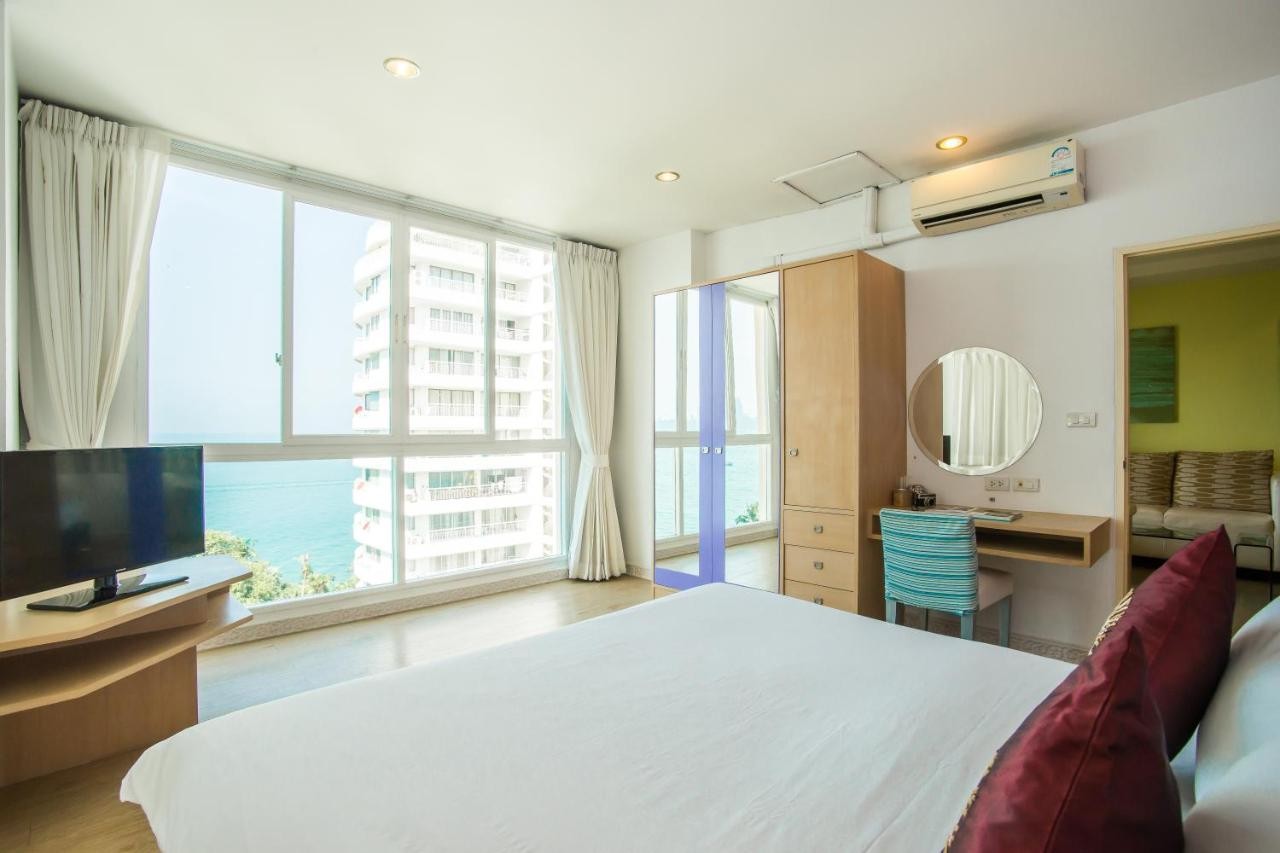 hotel_img