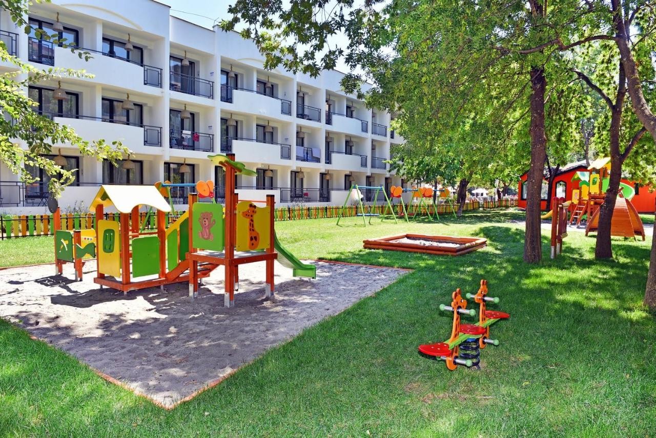 hotel_img