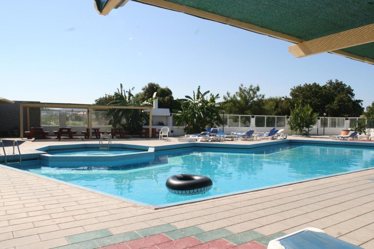 hotel_img