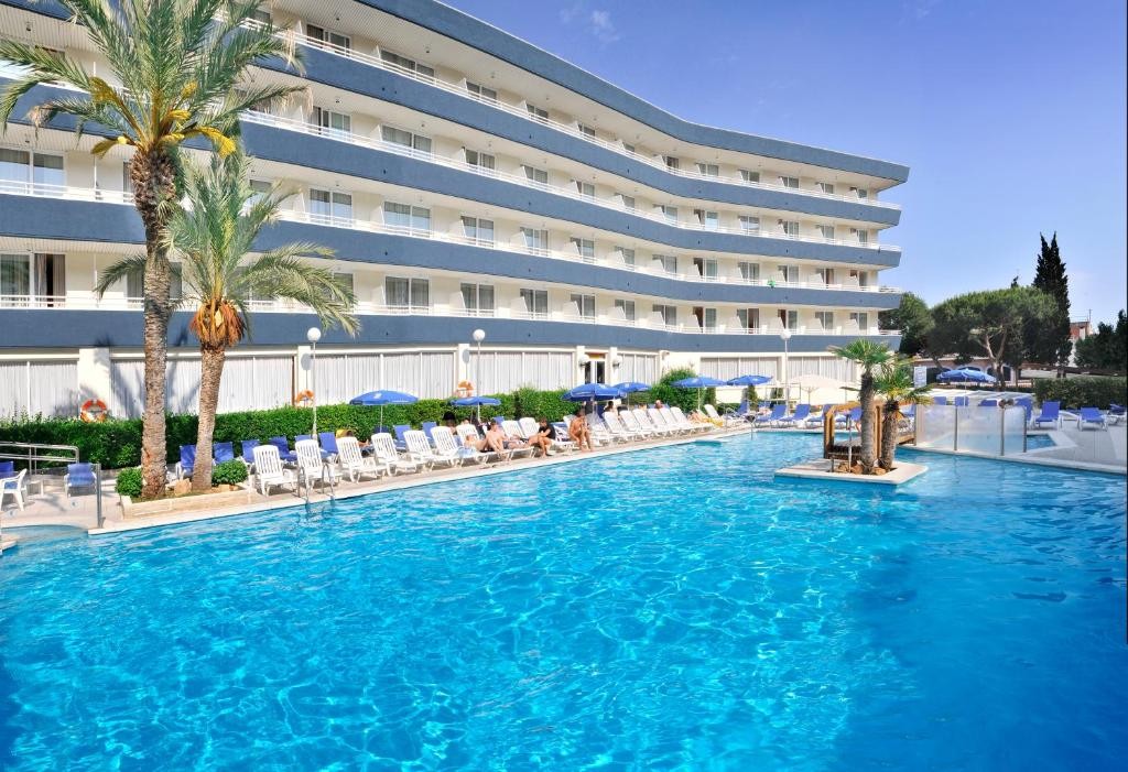 hotel_img