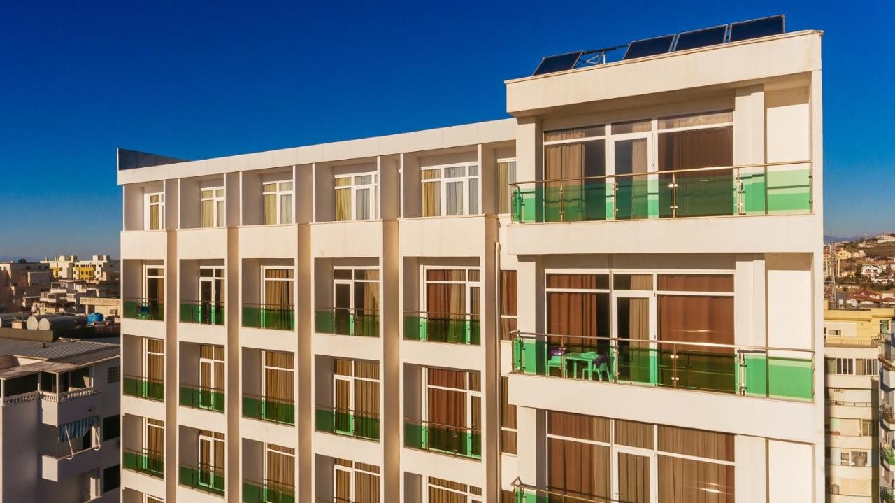 hotel_img