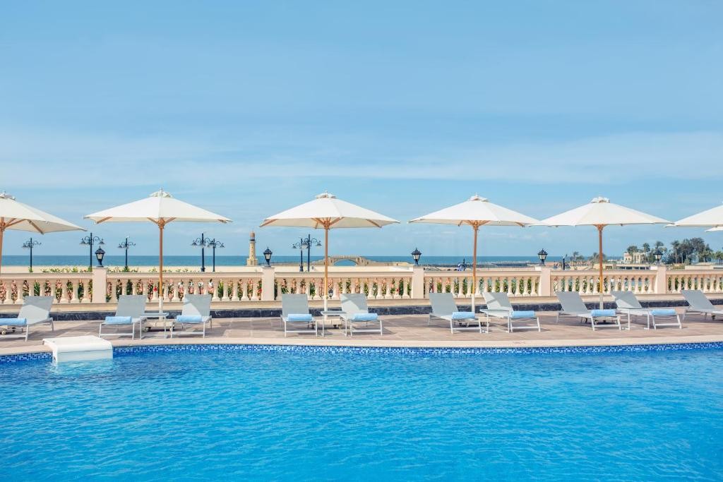 hotel_img