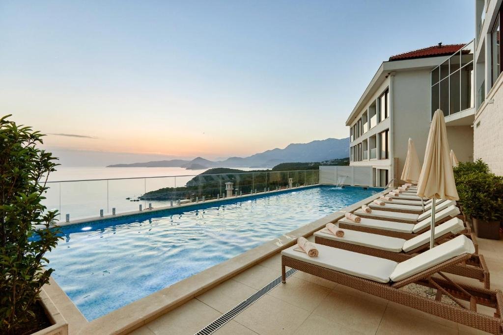 hotel_img