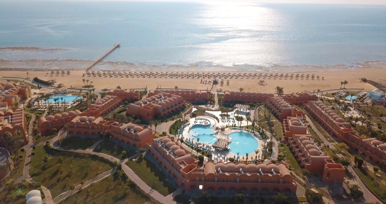 hotel_img