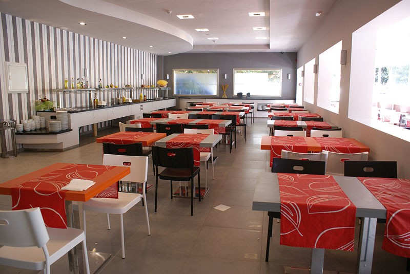 hotel_img
