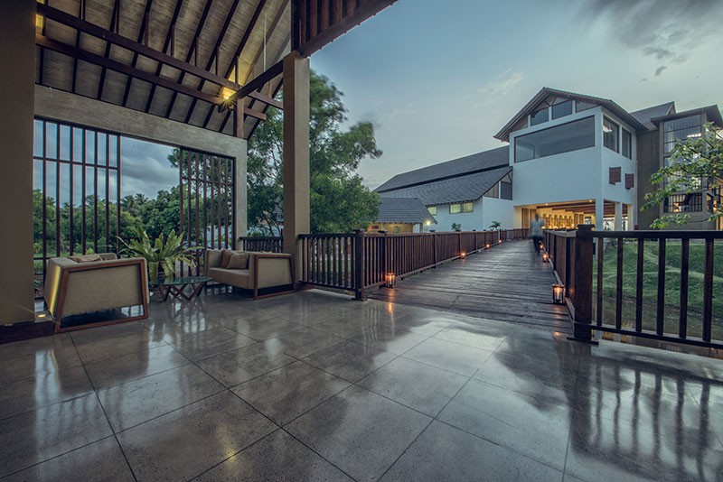 hotel_img