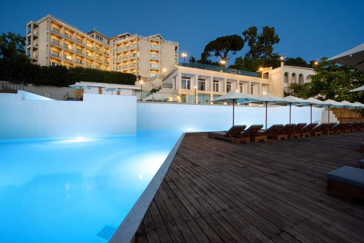 hotel_img