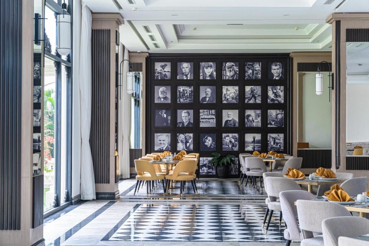 hotel_img