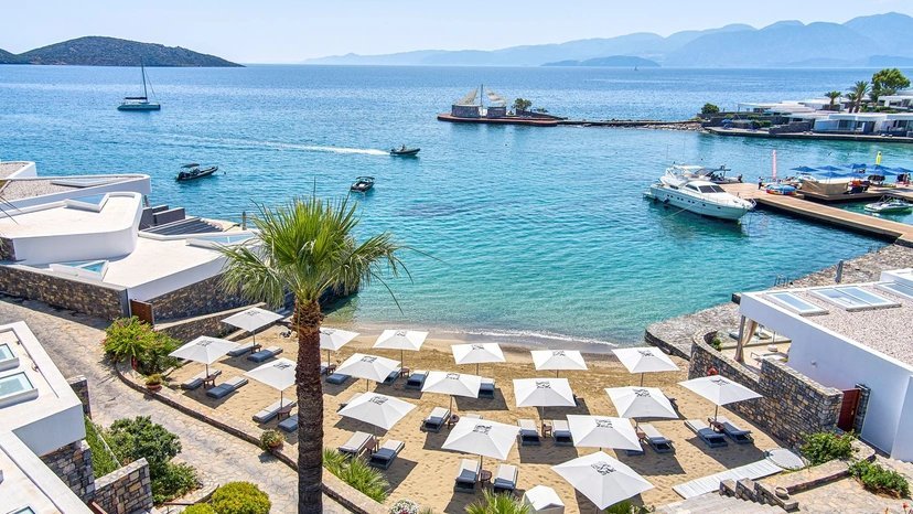                                     Elounda Beach Hotel & Villas
                                  